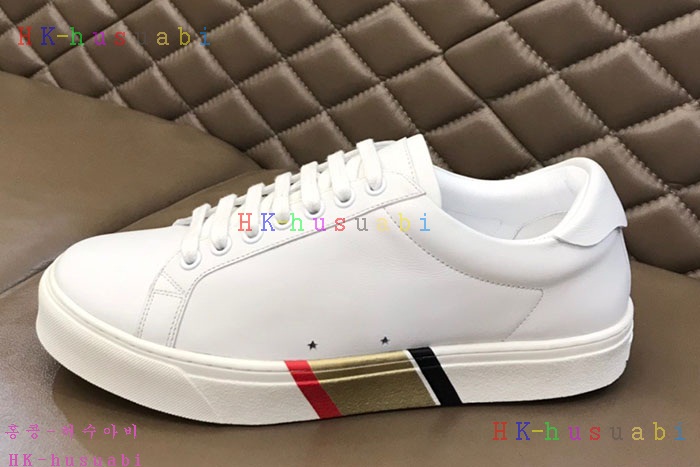 NEW 버버리 스니커즈 신상 BB 652552
