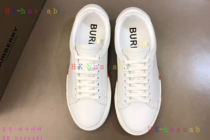NEW 버버리 스니커즈 신상 BB 652552