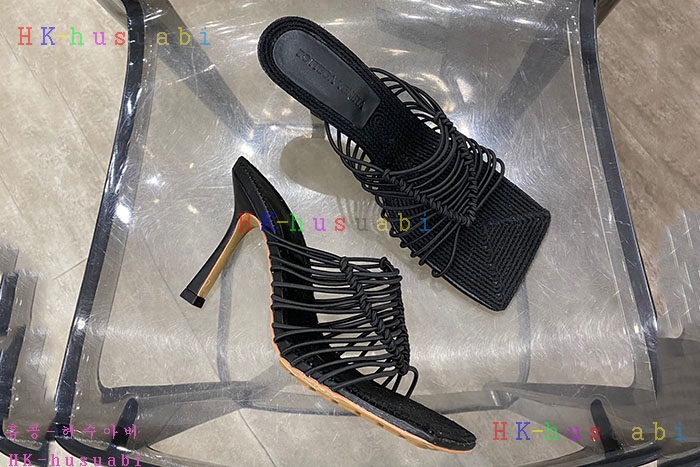 NEW 보테가베네타 신발 신상 BV 472558
