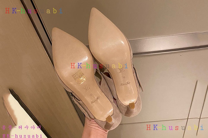 NEW 루이비통 신발 신상 LV 1243318