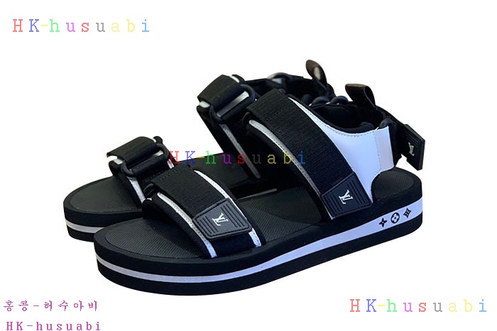NEW 루이비통 샌들 신상 LV 1243305