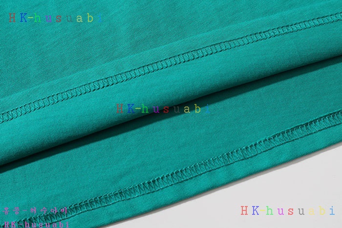 NEW 발렌시아가 반팔티 신상 B 4725225