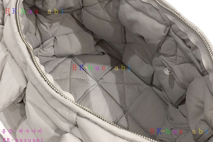 ★미러급★보테가베네타 패딩 테크 케이스  628960-2