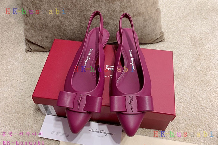 NEW 페라가모 여성 신발 신상 F 724422