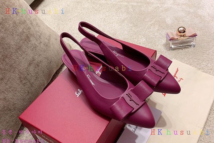 NEW 페라가모 여성 신발 신상 F 724422