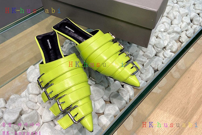 NEW 발렌시아가 신발 신상 B 322250