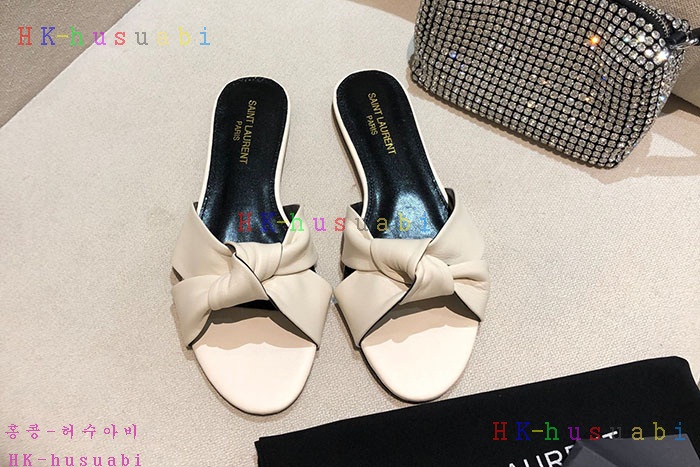 NEW 입생로랑 슬리퍼 신상 SL 724453