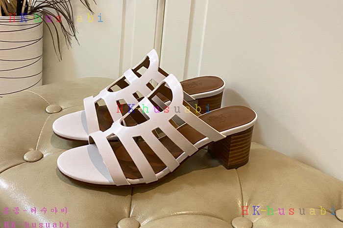 NEW 에르메스 샌들 신상 H 2424112