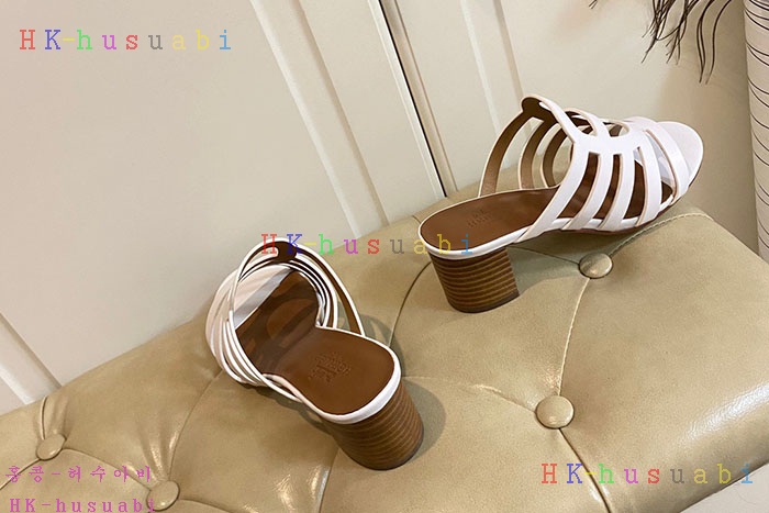 NEW 에르메스 샌들 신상 H 2424112
