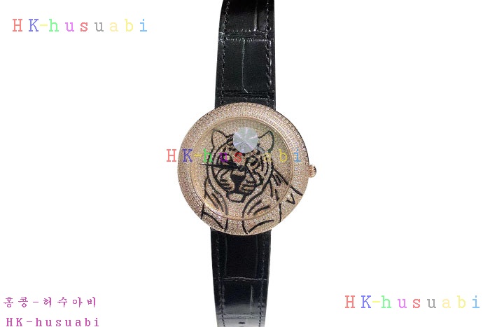 NEW 까르띠에 시계 신상 C 427712