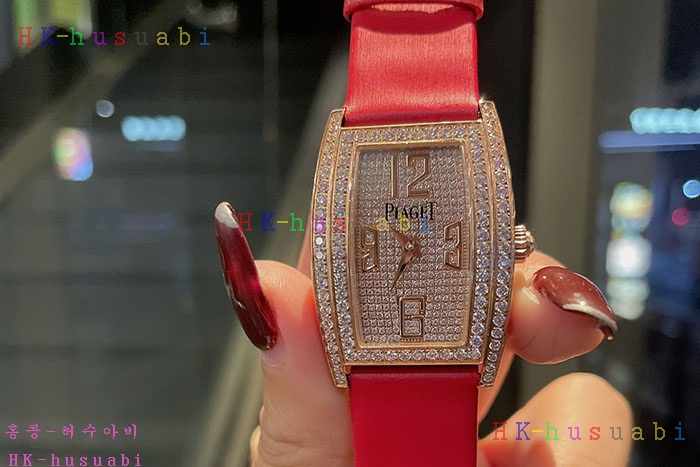 NEW 피아제 시계 신상 P 977581