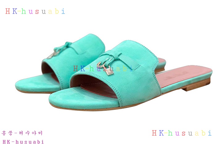 NEW 로로피아나 슬리퍼 신상 L 857229