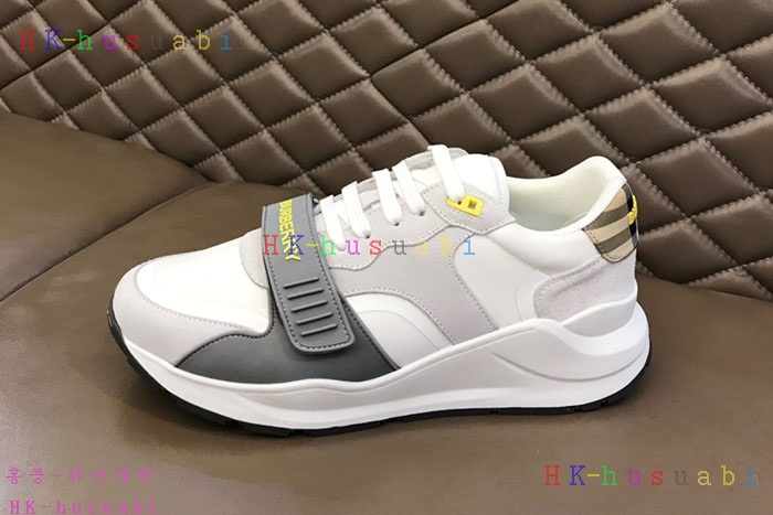 NEW 버버리 남성 스니커즈 B 585580
