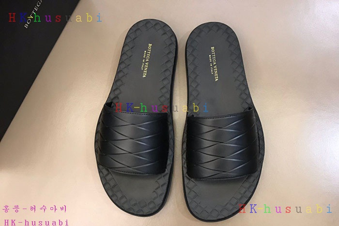 NEW 보테가베네타 남성 슬리퍼 BV 525223