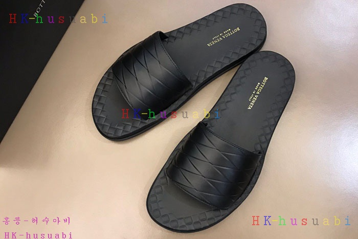 NEW 보테가베네타 남성 슬리퍼 BV 525223