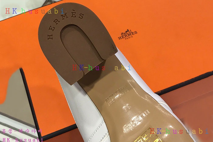 NEW 에르메스 신발 신상 H 572552
