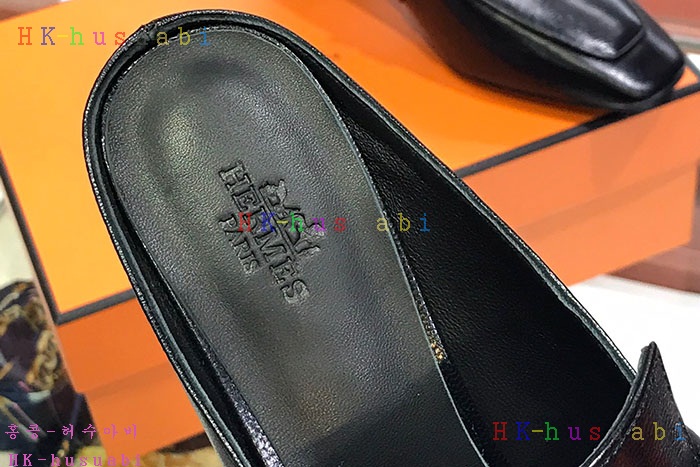 NEW 에르메스 신발 신상 H 572555