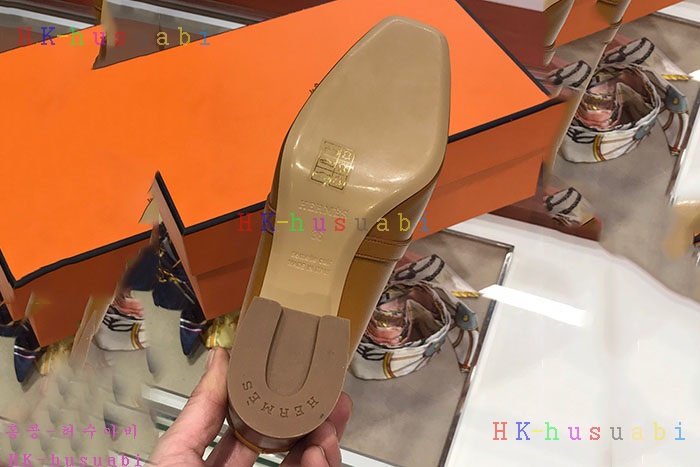 NEW 에르메스 신발 신상 H 572556