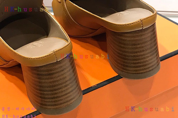 NEW 에르메스 신발 신상 H 572556