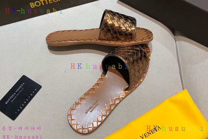 NEW 보테가베네타 슬리퍼 신상 BV 57306