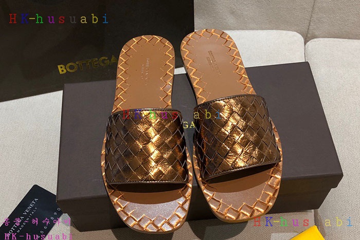 NEW 보테가베네타 슬리퍼 신상 BV 57306
