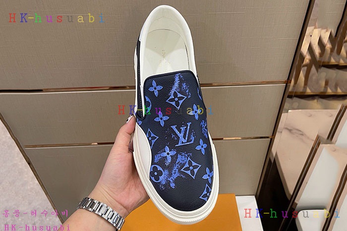 NEW 루이비통 남성 스니커즈 LV 857251