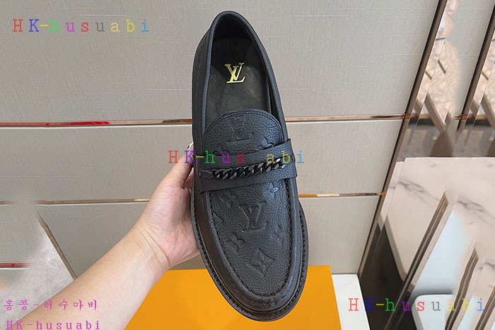 NEW 루이비통 로퍼 신상 LV 857818