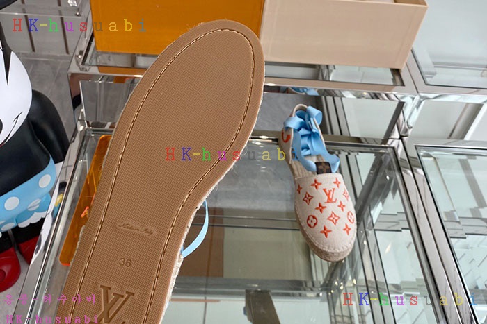 NEW 루이비통 신발 신상 LV 857203