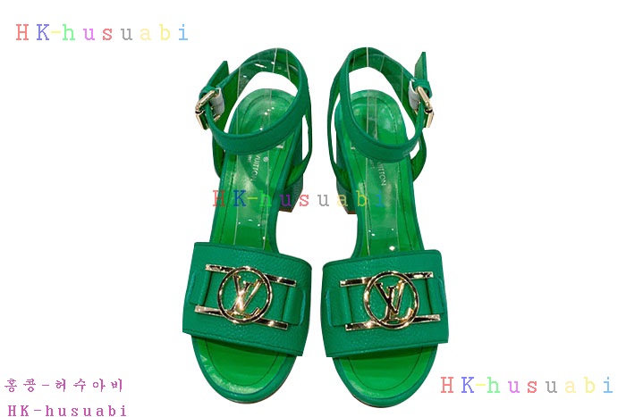 NEW 루이비통 샌들 신상 LV 857524