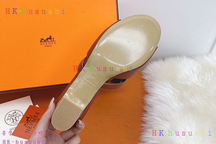 NEW 에르메스  신발 신상 H 572223