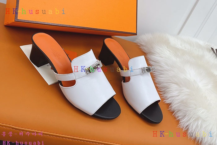 NEW 에르메스  신발 신상 H 572220