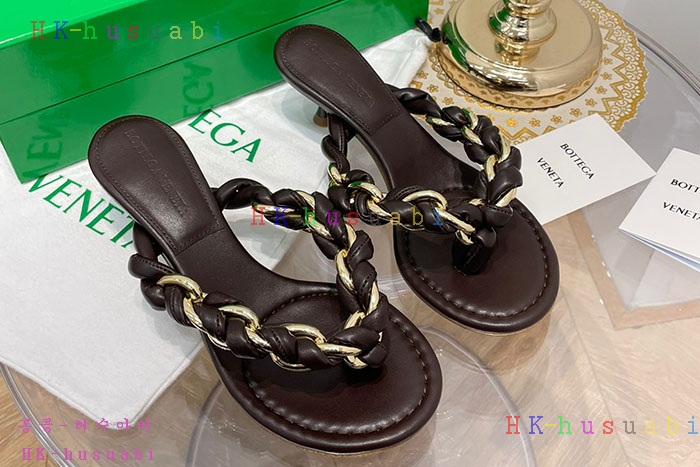 NEW 보테가베네타 샌들 신상 BV 557254