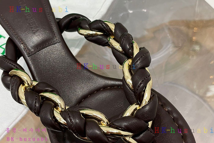 NEW 보테가베네타 샌들 신상 BV 557254