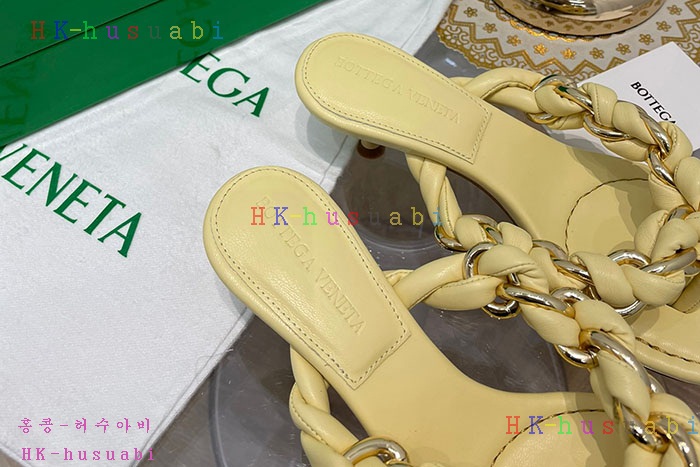 NEW 보테가베네타 샌들 신상 BV 557256