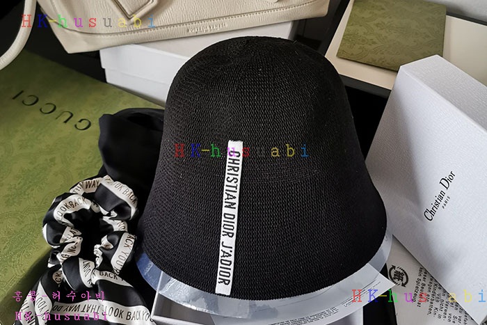 NEW 디올 모자 신상 DR 965331