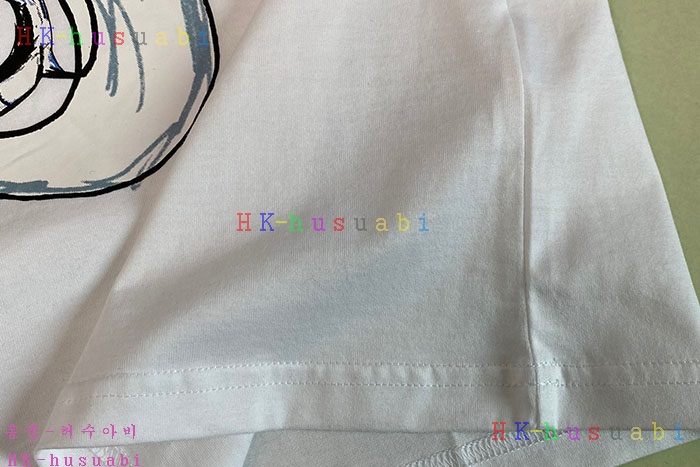 NEW 버버리 반팔티 신상 B 572562