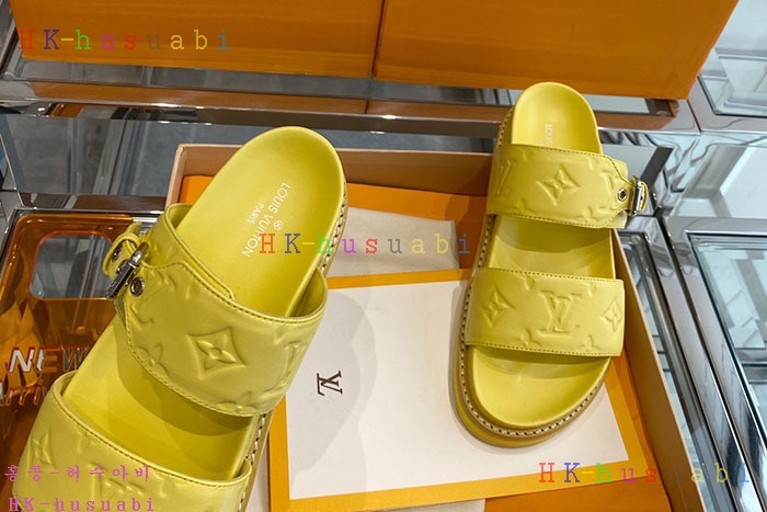 NEW 루이비통 슬리퍼 신상 LV 555104