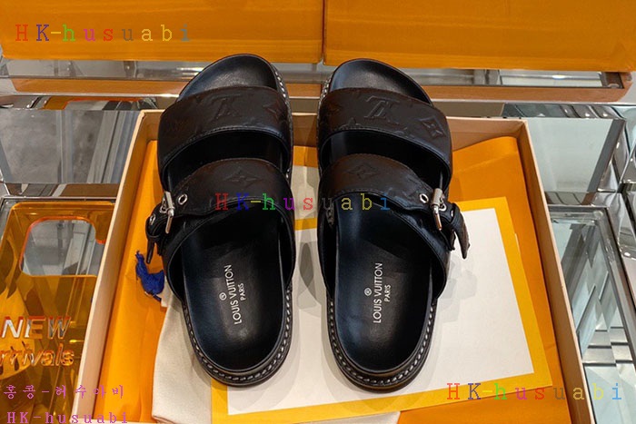 NEW 루이비통 슬리퍼 신상 LV 555101