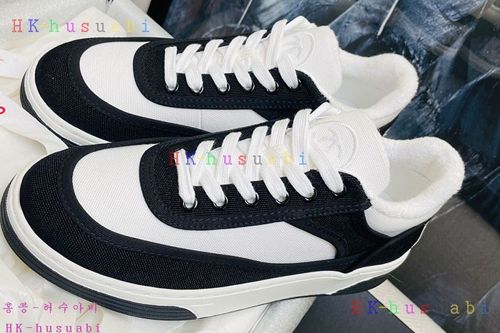 NEW 샤넬  스니커즈 신상 C 557280