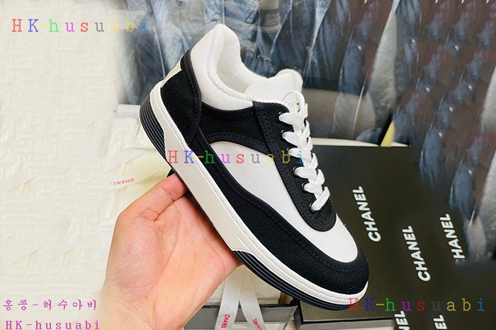 NEW 샤넬  스니커즈 신상 C 557280