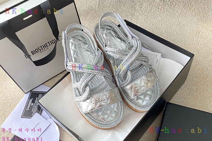 NEW 샤넬  샌들 신상 C 557287