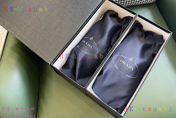 NEW 프라다 슬리퍼 신상 P 3325007