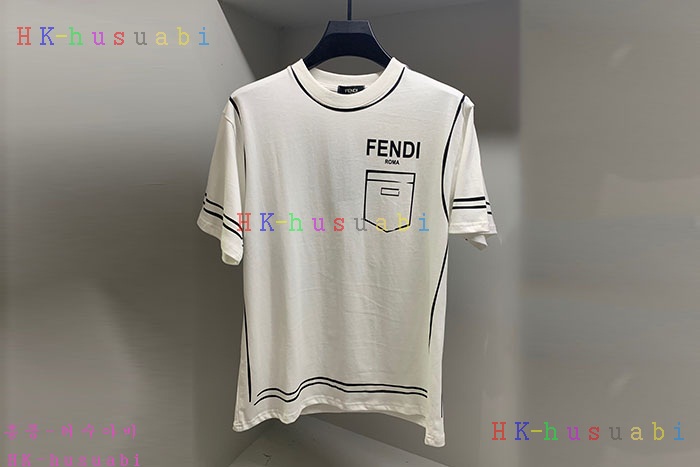 NEW 펜디 반팔티 신상 FD 376650