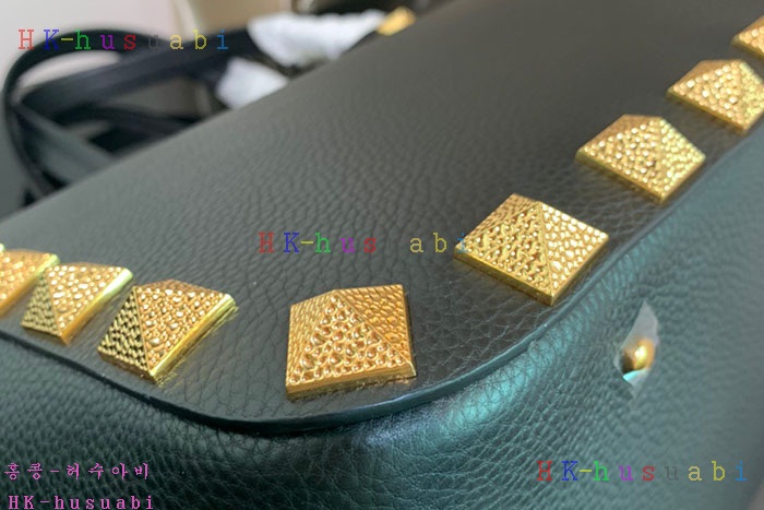 ★미러급★발렌티노 가죽 ROMAN STUD 쇼퍼백 V 572440
