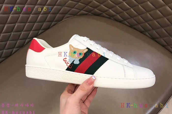 NEW 구찌 스니커즈 신상 GU 352331