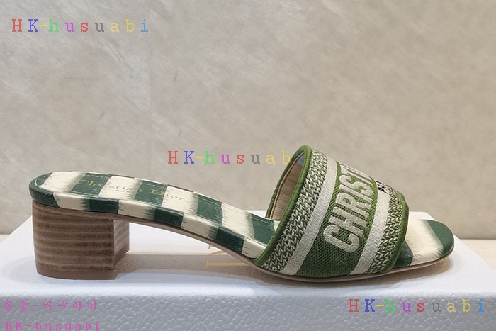 NEW 디올 슬리퍼 신상 DR 957407