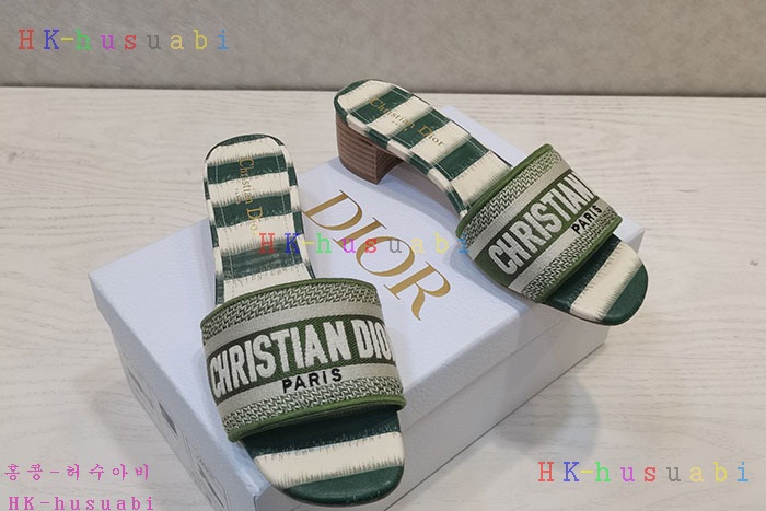 NEW 디올 슬리퍼 신상 DR 957407