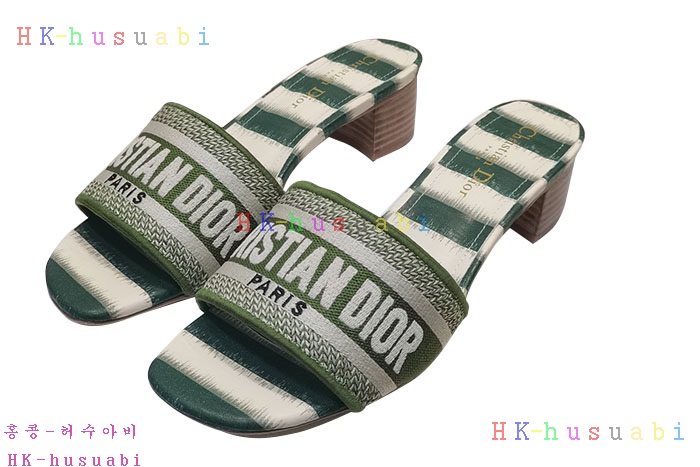 NEW 디올 슬리퍼 신상 DR 957407