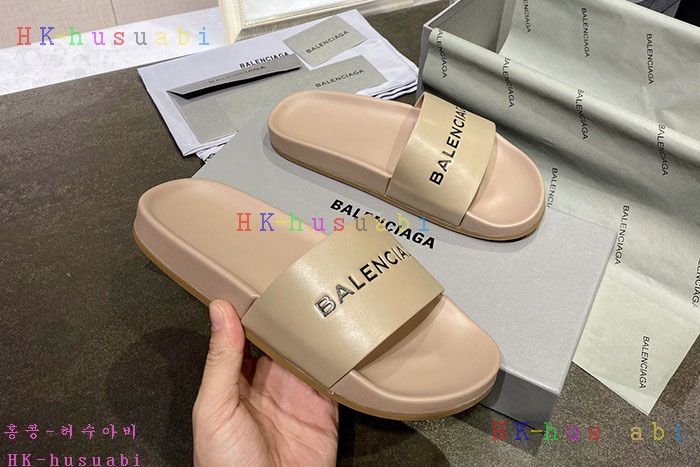 NEW 발렌시아가 슬리퍼 신상 B 922565