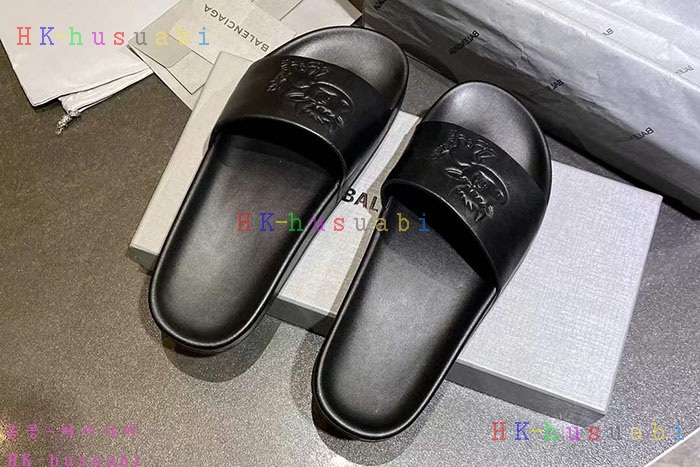 NEW 발렌시아가 슬리퍼 신상 B 922552
